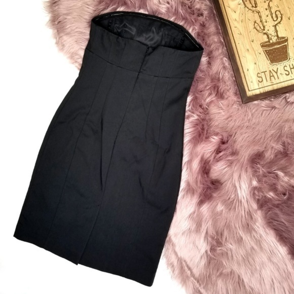 Express Strapless Dress - Picture 2 of 3